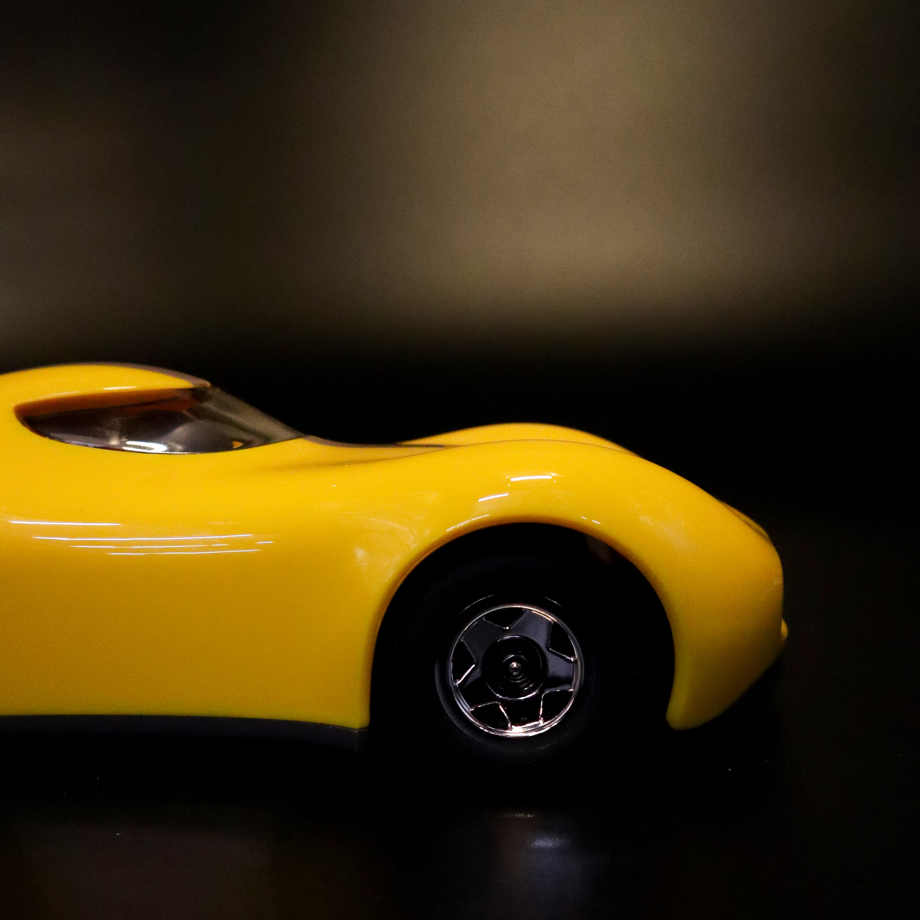 Speedster 4D Luxe Rechargeable Remote Control Sport Racing Car